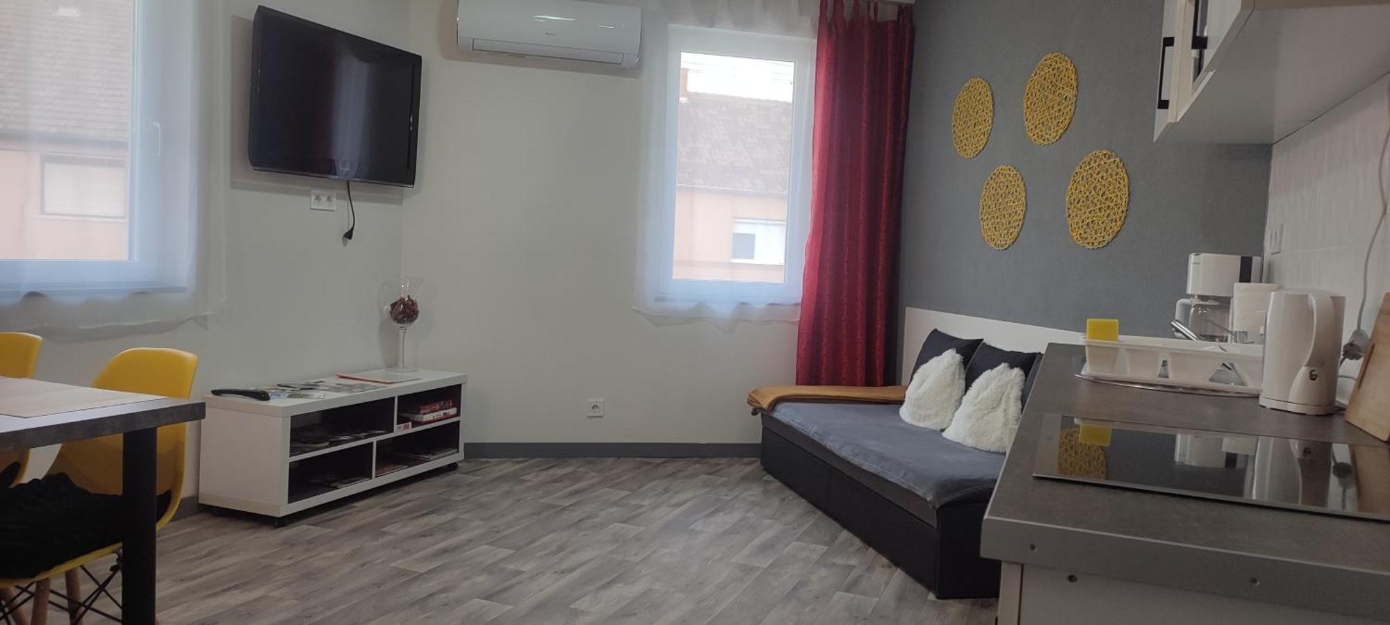 Koller Apartmanhaz Шарвар Екстер'єр фото